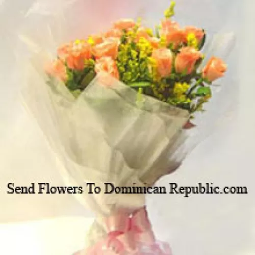 Bouquet de 12 roses orange avec garniture saisonnière